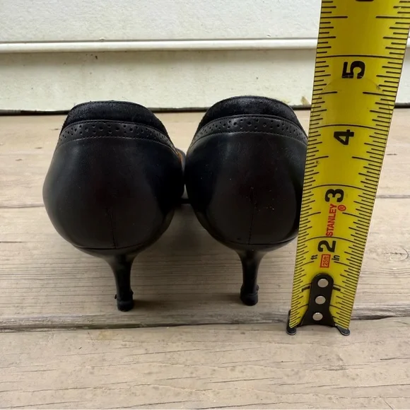 Salvatore Ferragamo Neissa pumps in black suede and leather shoes size 7.5 B - Picture 8 of 16
